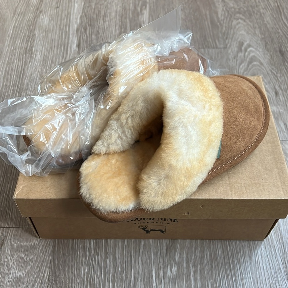 Cloud Nine - Sheepskin slippers